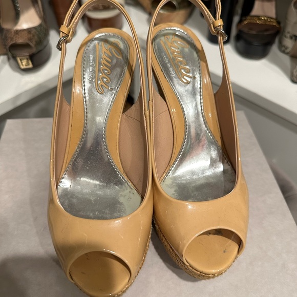 Gucci Vitello Vernice Soft Sable wedge - Picture 3 of 7